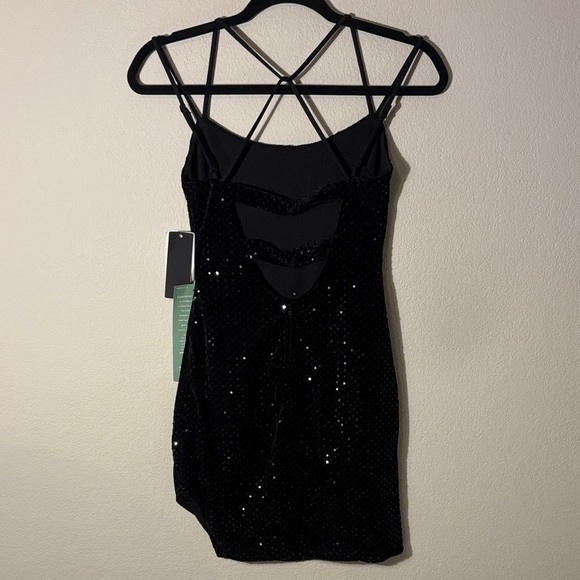 City Triangles Black Sequin Bodycon Mini Dress Thin Straps - mordernwear.com